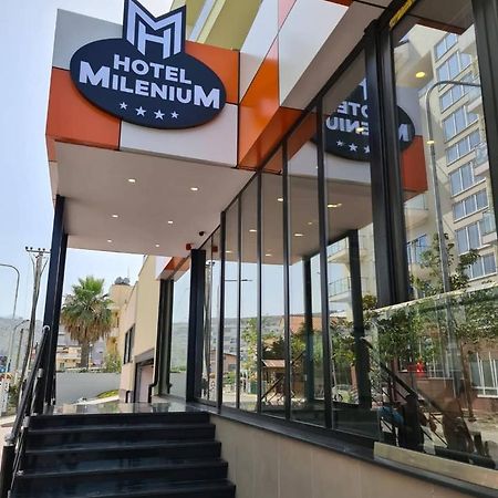 Milenium Hotel Shëngjin Exteriér fotografie
